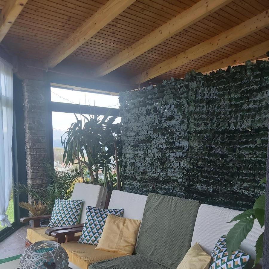 Apartman Navrchu Брезно Екстер'єр фото