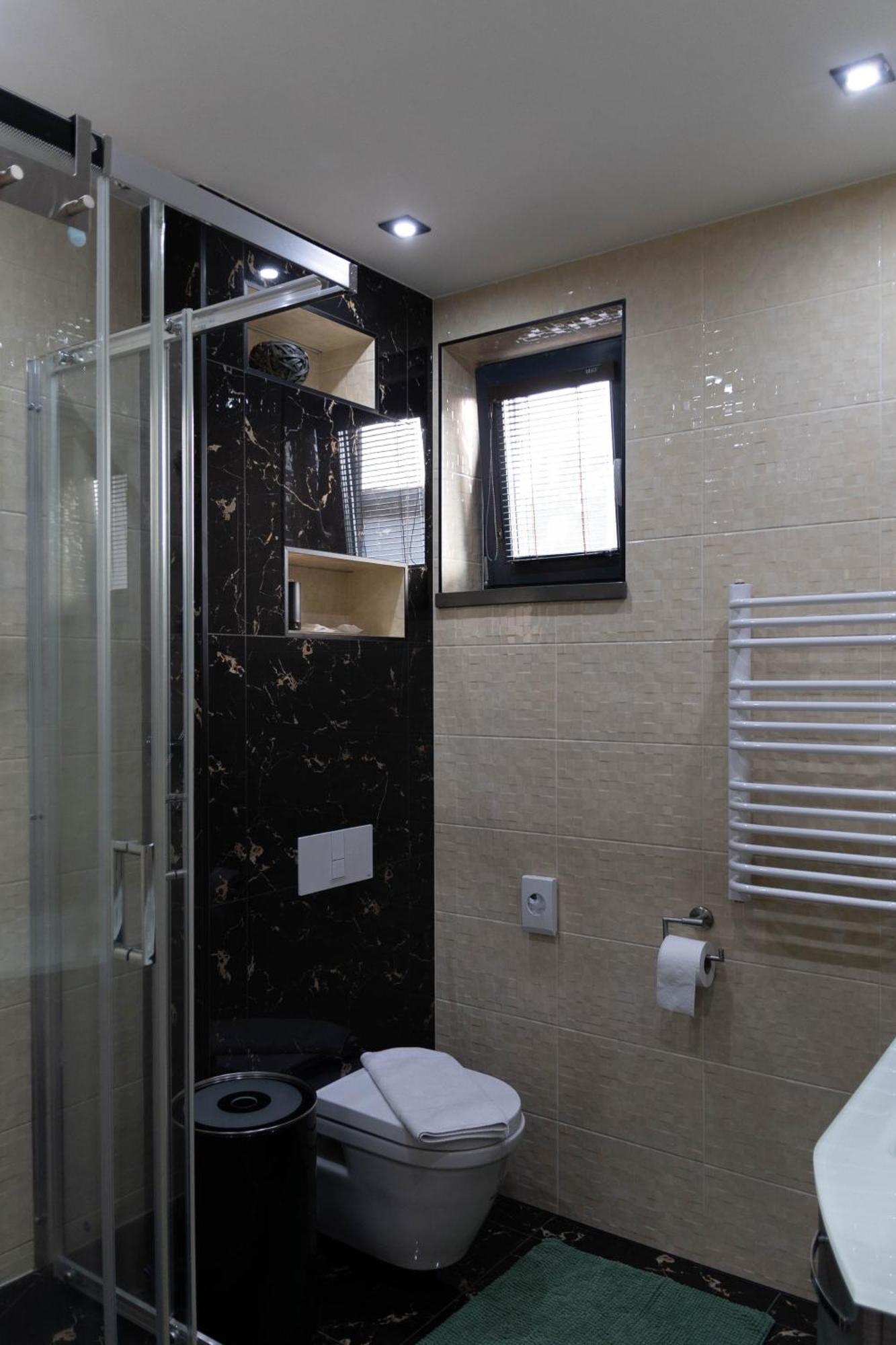 Apartman Navrchu Брезно Екстер'єр фото